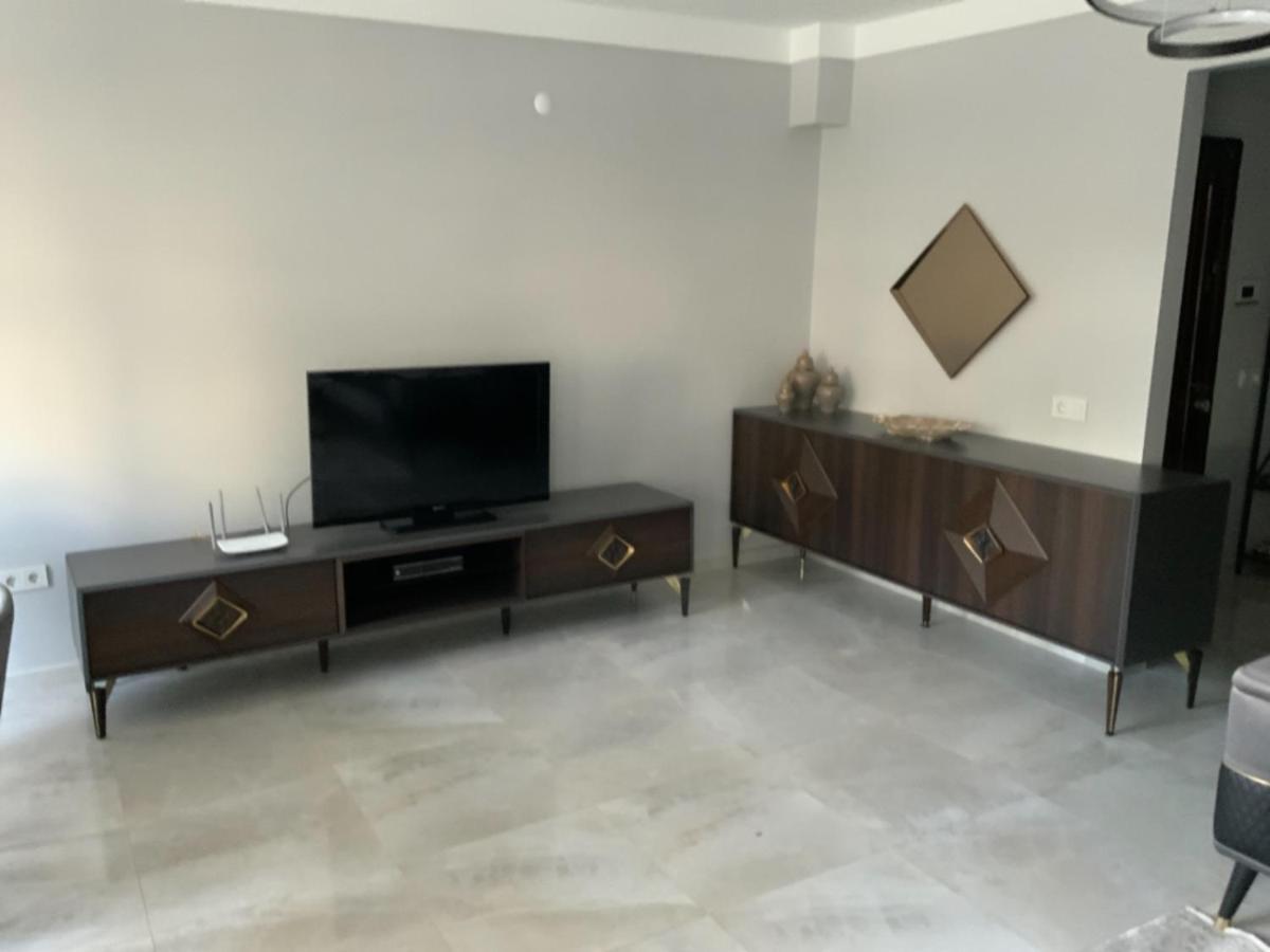 Luxury Z-Apart Family Homes 2 Bedrooms Wifi Near Metro Zeytinburnu Istanbul Exterior foto