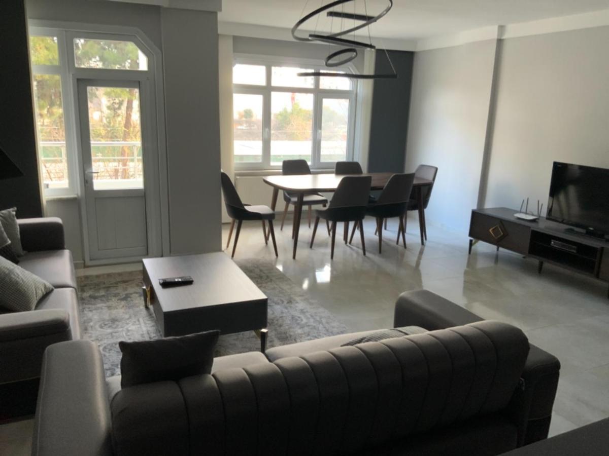 Luxury Z-Apart Family Homes 2 Bedrooms Wifi Near Metro Zeytinburnu Istanbul Exterior foto